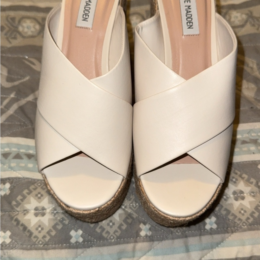 Steve Madden Women's Crean Wedge Sandals